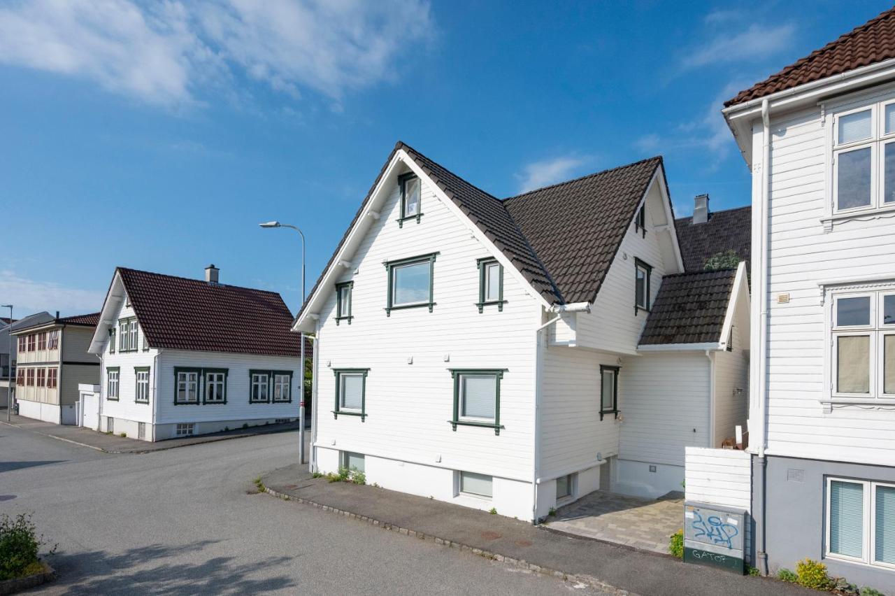 Practical Basement Apt With All Home Comforts Close To City Centre Στάβανγκερ Εξωτερικό φωτογραφία